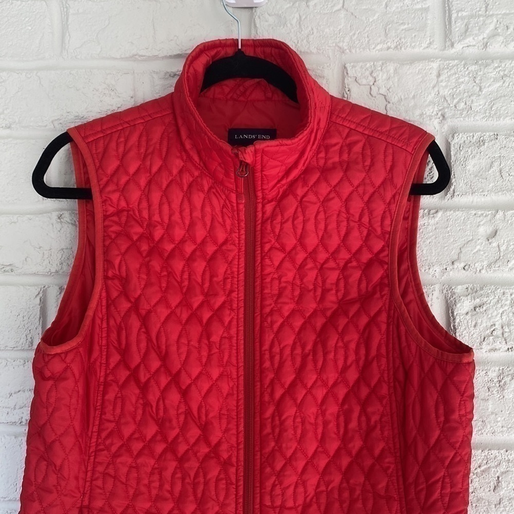 Land’s End Primaloft Red Thin Layer Vest Size Medium - Picture 2 of 8